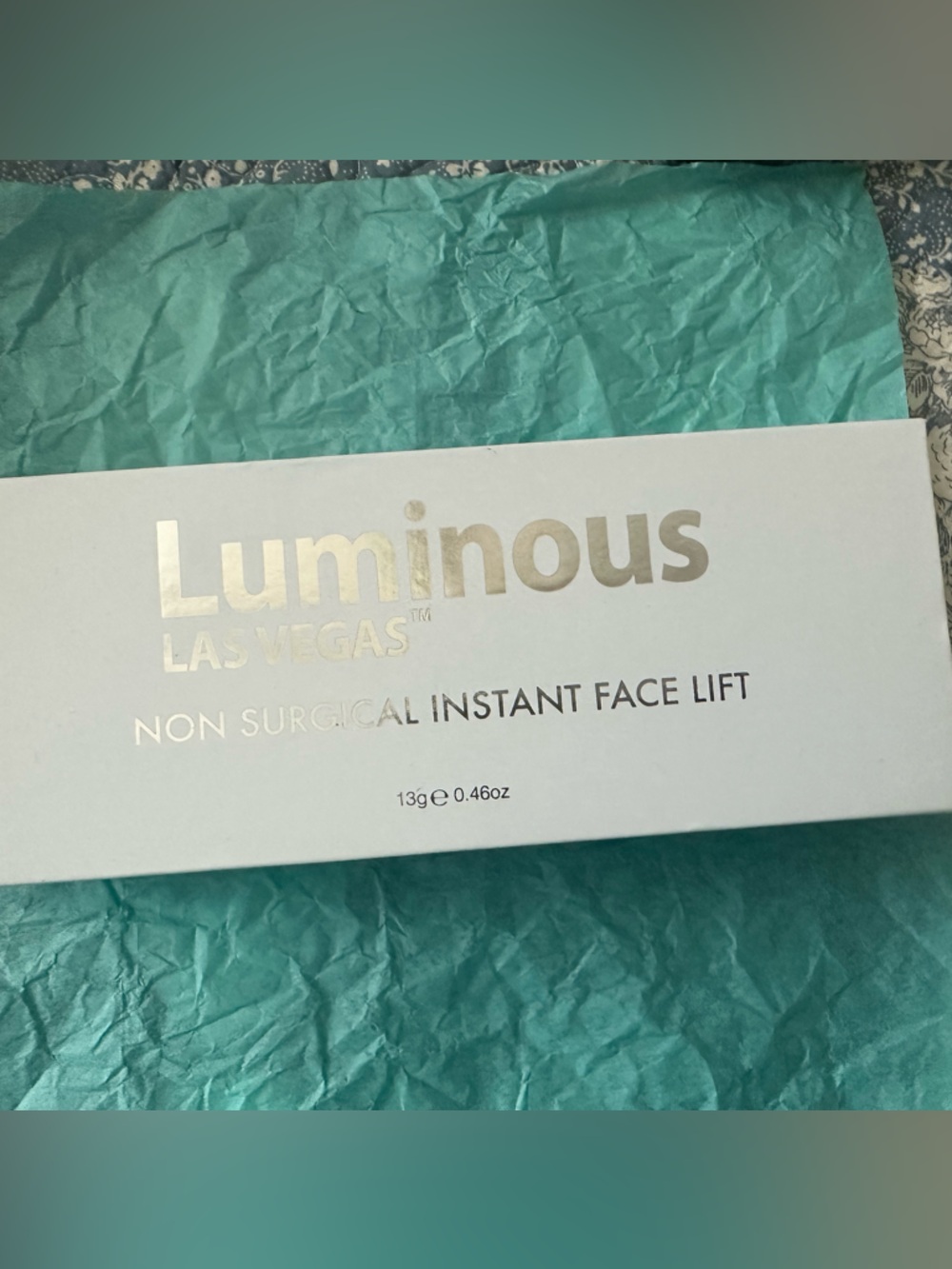 NIB Luminous Las Vegas Non Surgical Instant Face Lift